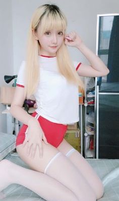 校阅女孩河野悦子
