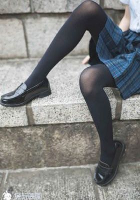 女大学生在线