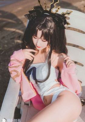 少女的4