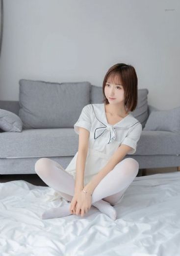 一女被多男玩喷潮3p免费视频