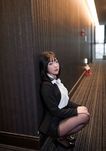 公交车揉捏大乳呻吟喘娇在线观看
