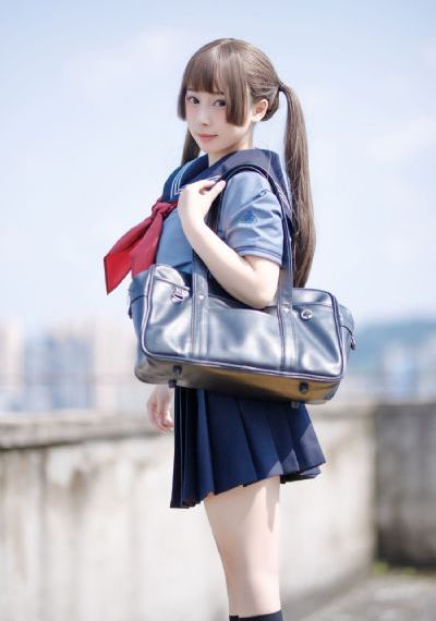 打扑克不盖被子的视频