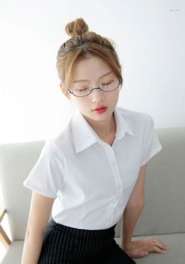 善良贤惠的妻子