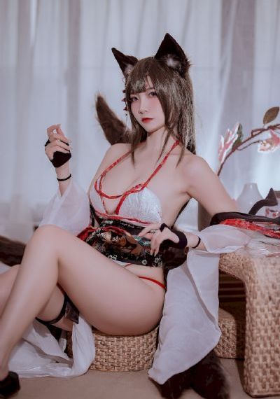我和黑帮大佬的365天