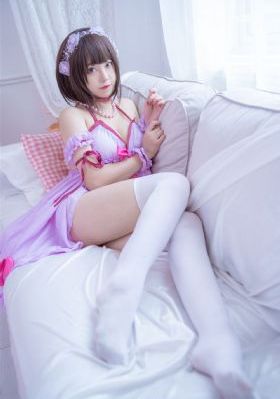 美丽的小蜜桃在线观看